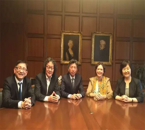 范迪安、徐冰在美國華盛頓舉行當代中國藝術演講