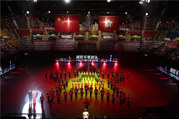 香港舉辦國(guó)際軍樂匯演慶?；貧w２０周年