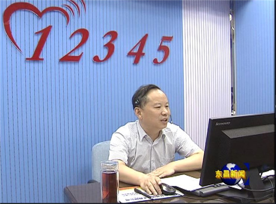 劉培國做客“12345”市長(zhǎng)熱線