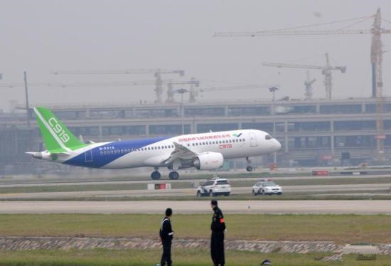 外媒：中俄正結(jié)成飛機(jī)制造聯(lián)盟 或打破波音與空客壟斷