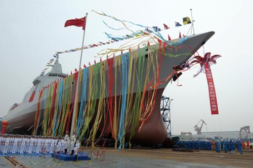 055型導(dǎo)彈驅(qū)逐艦為何系國之重器？突出防空反導(dǎo)能力