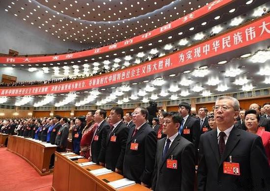 “新時(shí)代”這個(gè)詞很重要 十九大報(bào)告中出現(xiàn)35次！