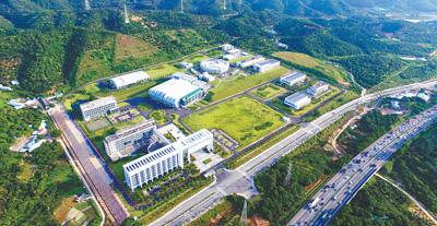 揭秘中國散裂中子源：異常龐大 可使高鐵飛機(jī)更安全