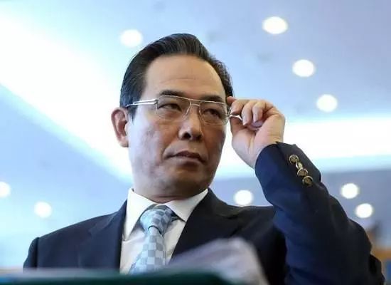 蔡振華親自幫樊振東診脈 暗示退出足球管理層？