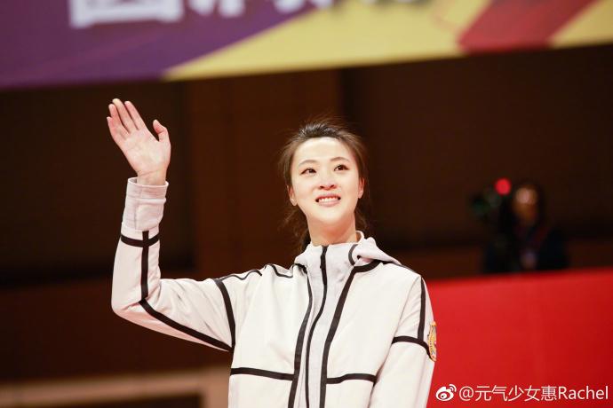 惠若琪退役不學(xué)郎平當(dāng)教練！自揭一大弱點(diǎn)