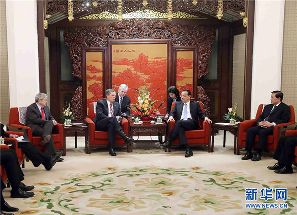 李克強(qiáng)會(huì)見美國(guó)國(guó)會(huì)議員訪華團(tuán)