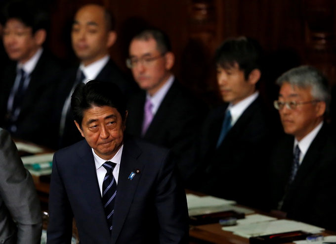 安倍內閣支持率再跌 民眾稱“無法相信首相”