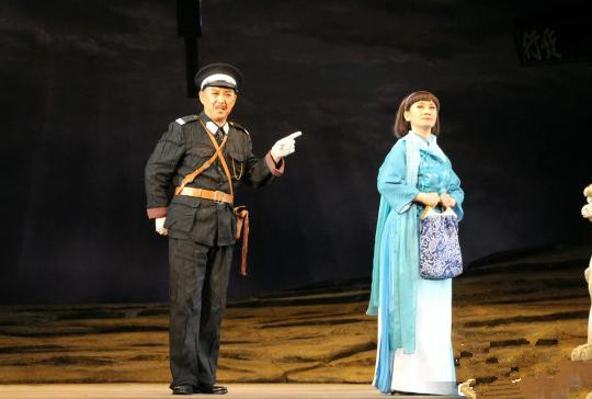 呂劇《大河開凌》濟(jì)南首演 致敬共產(chǎn)黨員革命信仰