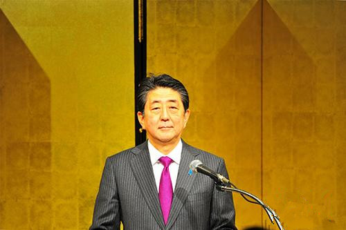 學(xué)園丑聞、性騷擾疑云加劇 安倍：將推進(jìn)調(diào)查