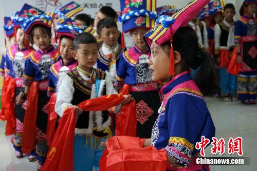 點(diǎn)擊進(jìn)入下一頁