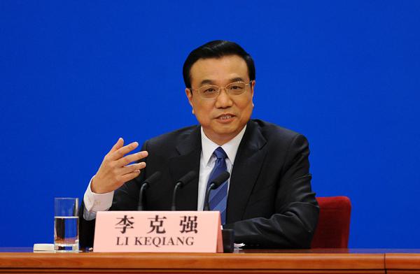 外交部發(fā)言人談李克強出席第七次中日韓領導人會議
