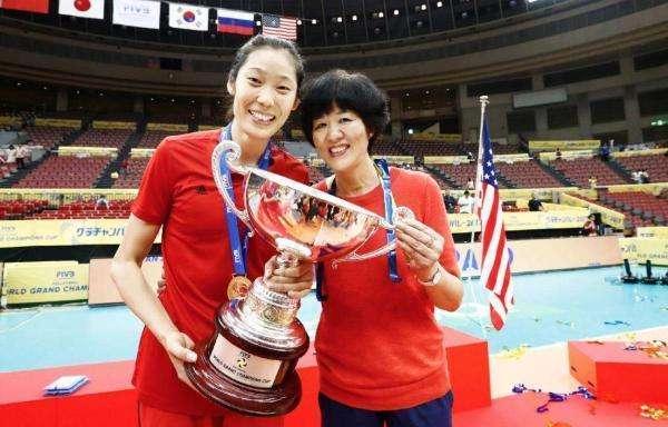 女排新星成功入選14人名單 網(wǎng)友: 顏值不遜于惠若琪