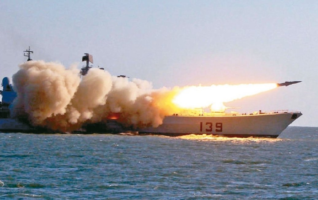 臺(tái)媒：解放軍艦艇上周繞臺(tái) 距臺(tái)最近僅30海里
