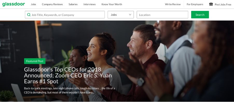 贏了庫克！曾9次被拒簽的中國小伙當(dāng)選美國最佳CEO說起美國大公司里叱咤風(fēng)云的CEO，你可能想到的多半會是蘋果的庫克、臉書的扎克伯格或者亞馬遜的貝索斯，甚至已故的