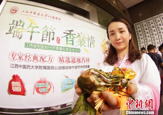 端午小長(zhǎng)假高速通行不免費(fèi) 假期第1天將迎出行高峰