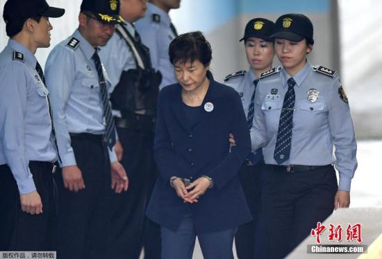 25年監(jiān)禁！樸槿惠干政案二審宣判 比一審多1年