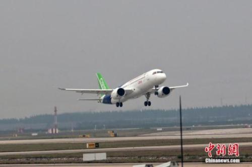 資料圖：飛機(jī)。張亨偉 攝