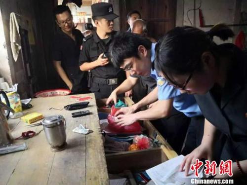 點擊進(jìn)入下一頁
