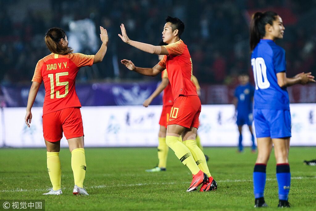 女足四國賽-任桂辛吊射世界波 中國2-0泰國奪冠