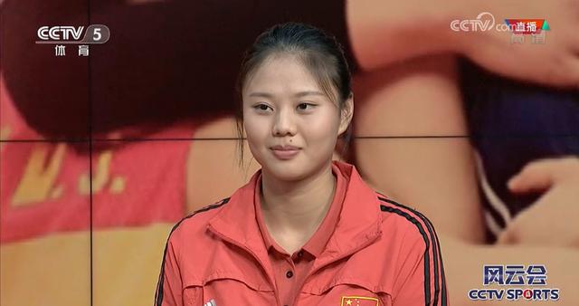 中國女排8朵金花驚艷熒屏：朱婷帥氣張常寧女神范，丁霞美出新高度