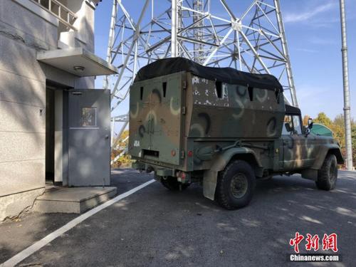 韓媒：板門(mén)店共同警備區(qū)解除武裝 游客最快下月自由往來(lái)