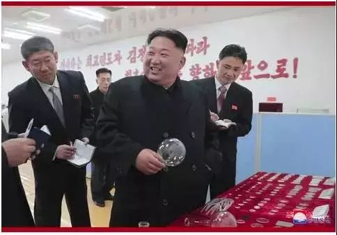 金正恩視察玻璃廠，5個字的叮囑讓韓媒猜了半天