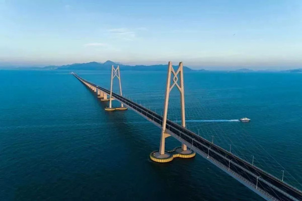 港珠澳大橋、北斗三號 數(shù)說2018經(jīng)濟發(fā)展重大成就