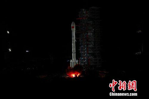 中國成功發(fā)射最新研制的通信廣播衛(wèi)星“中星2D”