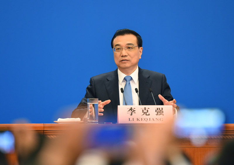 李克強：創(chuàng)造條件讓農(nóng)民能掙錢、有錢掙、掙到錢