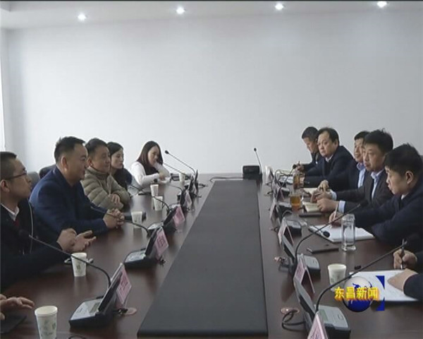 開班第一天 ?客商登門來