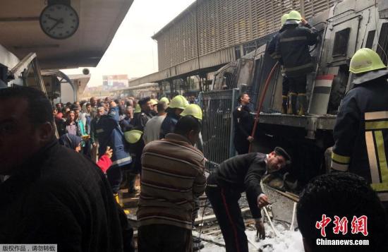 埃及火車站火災(zāi)事故致28死50傷 起因系2名司機(jī)吵架