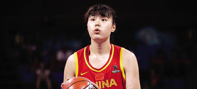 李月汝：我本人也非常想去WNBA