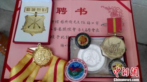 華僑華人清明祭掃：棠梨花映白楊樹(shù)，盡是死生別離處