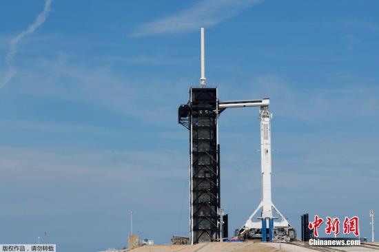 SpaceX測(cè)試發(fā)生事故 載人“龍”飛船幾乎被摧毀