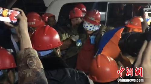 黑龍江鐵礦透水事故又有2名礦工獲救 仍有6人失聯(lián)