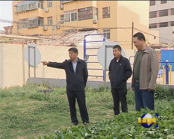 加強(qiáng)背街小巷管理  提升居民生活環(huán)境