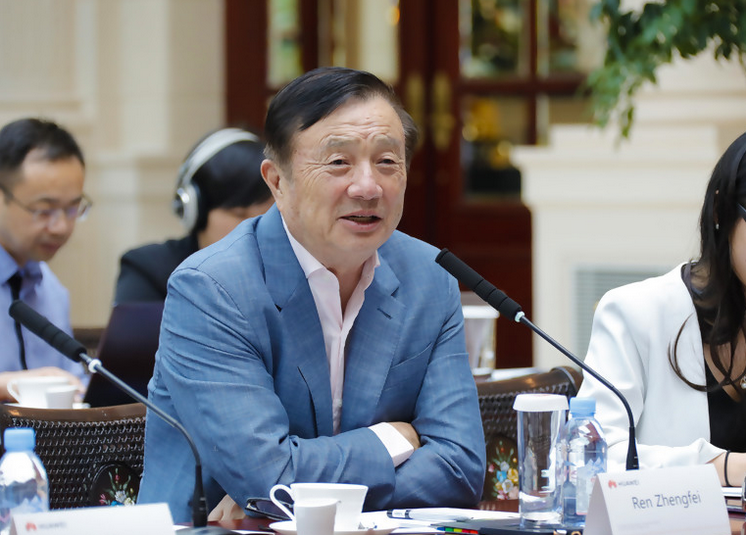 任正非接受意媒體采訪：為救女兒也為救公司