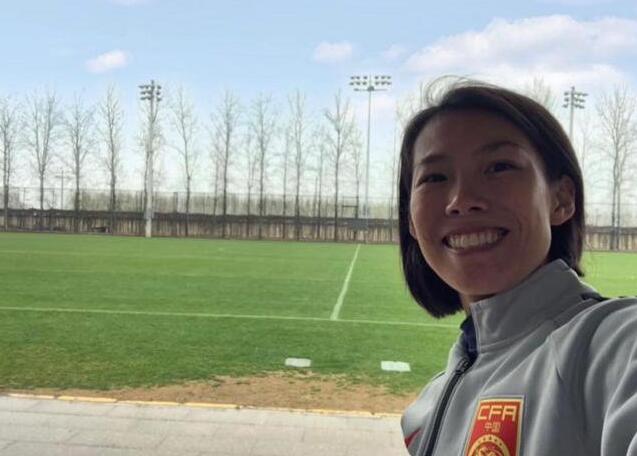 她曾是亞洲足壇教練超新星 如今肩負(fù)中國女足沖擊世少賽重任