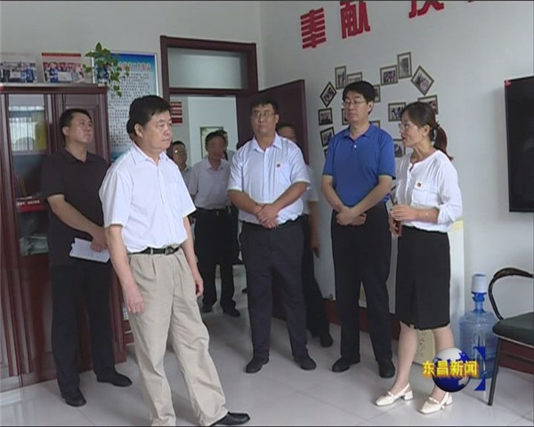 市人大來我區(qū)視察全國文明城市創(chuàng)建工作