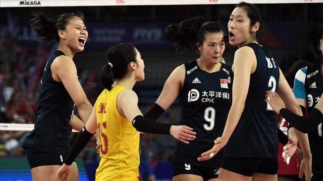 中國女排1位置大變動！去年她還是第3副攻，如今落選二隊