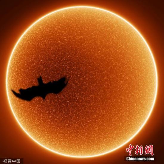三度掠日！揭秘“帕克號(hào)”探測(cè)器與太陽的“親密接觸”