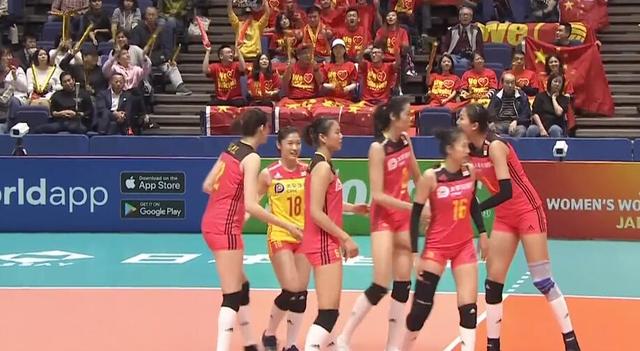 中國女排世界杯完勝俄羅斯隊(duì)取得三連勝
