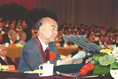致敬，共和國(guó)功勛模范！