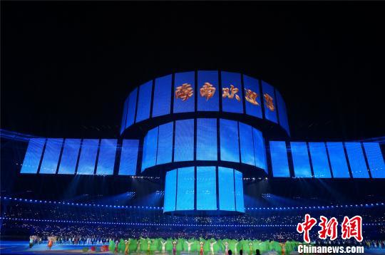 海南省在閉幕式文藝演出中向全國人民發(fā)出邀請 韓章云 攝