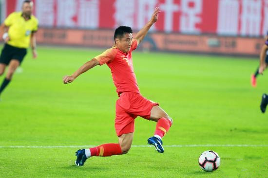 武磊：我和全隊(duì)的目標(biāo)就是打進(jìn)2022世界杯