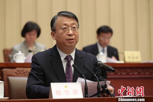 民法典婚姻家庭編草案三審 對(duì)法定婚齡暫不作調(diào)整