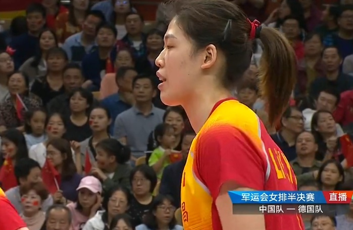 中國(guó)女排晉級(jí)軍運(yùn)會(huì)決賽！第4個(gè)3-0送德國(guó)，僅丟29分，與巴西爭(zhēng)冠