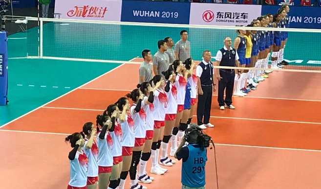 軍運(yùn)會兩連勝！中國女排3-0復(fù)仇巴西隊 李盈瑩超神6連發(fā)