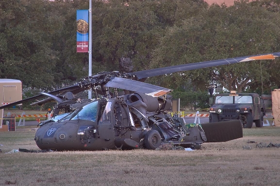 直升機遭遇墜機如何自救？俄軍選擇炸飛螺旋槳后彈射