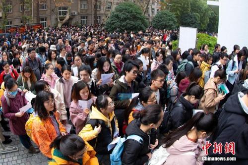 國考報(bào)名進(jìn)入最后時(shí)段 近80萬人已通過資格審查